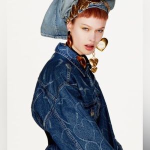 ZARA NEW WOMAN SS23 NAVY BLUE DENIM TRF JACKET WITH HEARTS REF:8197/475